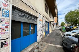 NEGOZIO A ROMA