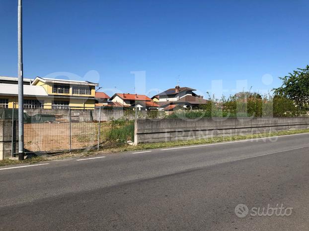 Terreno Residenziale Robecchetto con Induno