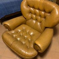 Coppia di poltrone in vera pelle