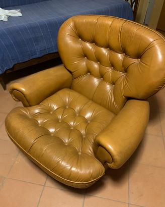 Coppia di poltrone in vera pelle