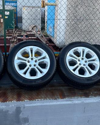 cerchi Evoque compreso gomme 