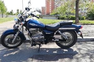 Suzuki GZ Marauder 250