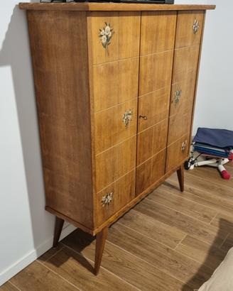 Armadio tre ante in legno 