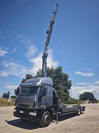 IVECO EuroCargo 180E30 trasporto barche con gru