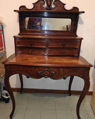 Scrittoio in legno con alzata, specchio e cassetti