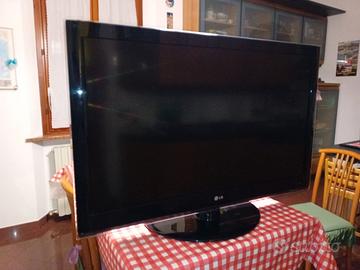 TV lcd 42" LG  modello 42LH4000