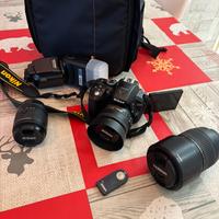 Nikon d5300 con 3 obiettivi  e accessori