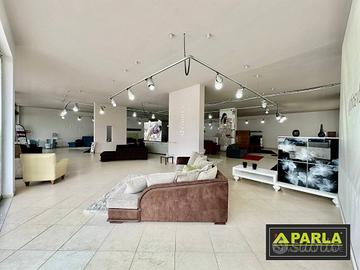 Immobile di 650 m² a Canicattì