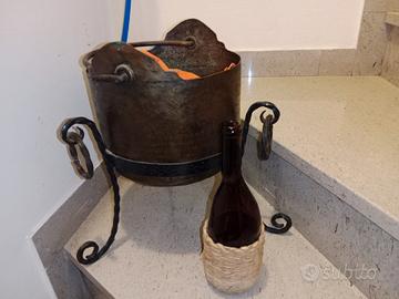  paiolo in rame con lavorazione a sbalzo, 