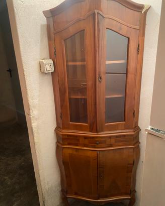 Vetrinetta ad angolo