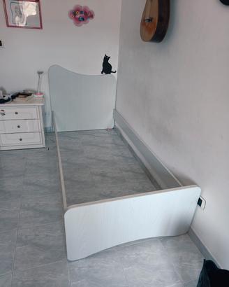 2 LETTINI SINGOLI IN BUONO STATO