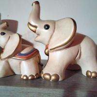 Coppia di elefanti rari thun