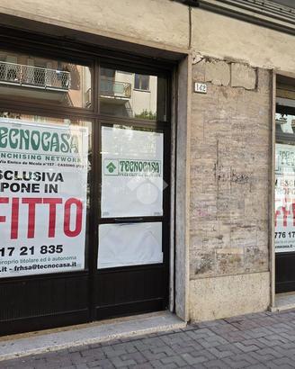 NEGOZIO A CASSINO