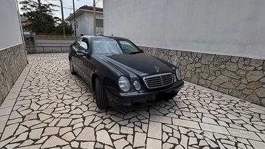 Mercedes benz CLK 200 coupe