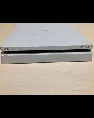 Ps4 slim edition