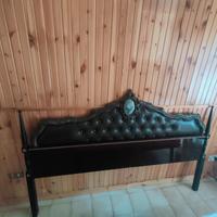 Testiera per letto in legno imbottita