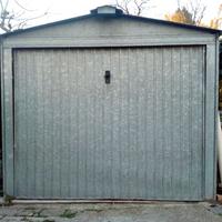 GARAGE BOX IN LAMIERA PORTA BASCULANTE