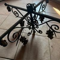 lampadario in ferro battuto