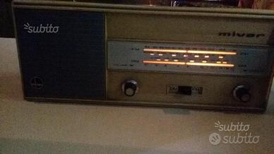 Radio Mivar a valvole anni '60 vintage