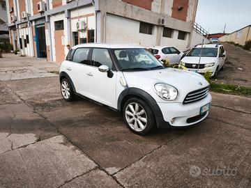 MINI Cooper D Countryman – 2.0 Diesel Automatica –