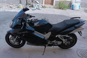 Honda Vfr 800