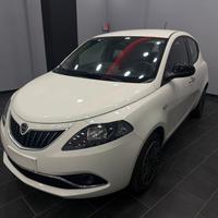 Lancia Ypsilon 1.0 FireFly 5 porte S&S Hybrid Ecoc
