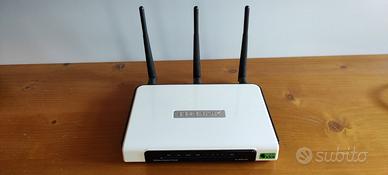 ROUTER WIFI