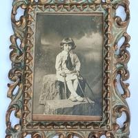 Artistica cornice con foto antica