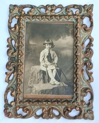 Artistica cornice con foto antica