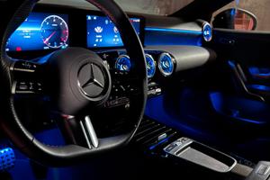 Mercedes A200d night amg premium