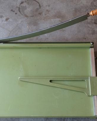 Taglierina vintage profe da tavolo, peso 25 kg