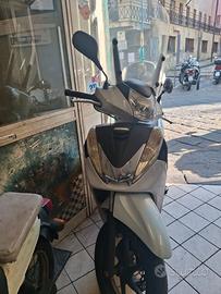 Honda sh 300i anno 2013