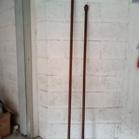 n. 2 BASTONI IN LEGNO PER TENDE