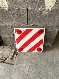 Cartello carichi sporgenti