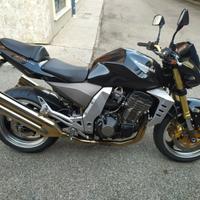 Kawasaki Z1000 Black edition