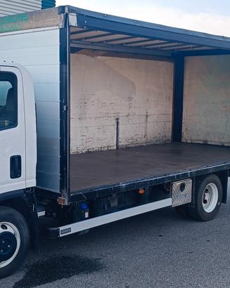 ISUZU P75 CENTINATO 75 QUINTALI