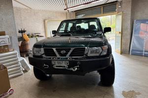Nissan Pateol y61 2.8 TD6