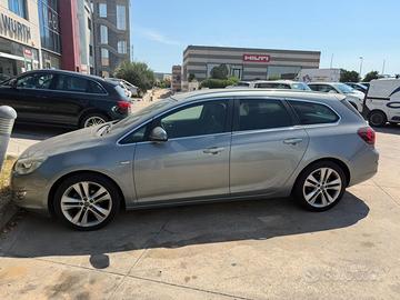 Opel Astra 4 serie 1.4 Turbo 140CV Sport Tourer