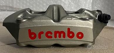 Pinza BREMBO M4