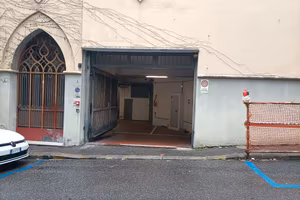 posto auto coperto via Felice Romani 2 