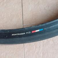2 TUBELESS BONTRAGER R3 700 x 32