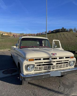 Ford F 100 v8. - 352 inc