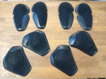 protezioni alpinestar 