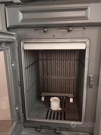 Stufa a legna in ghisa Thermorossi nuova mai usata