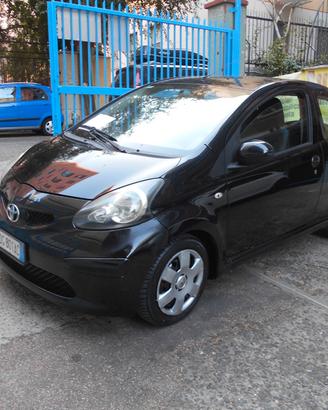 Toyota Aygo 1.0 12V VVT-i 3 porte Now