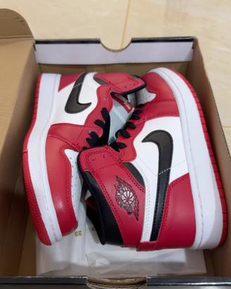 Jordan Air Jordan 1 High OG Nero e Rosso 45