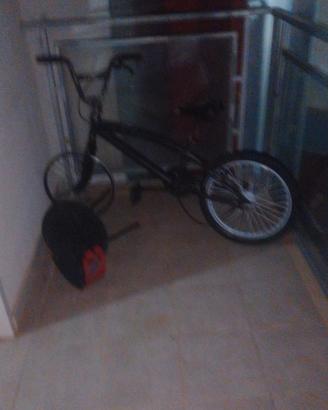 bmx con tre problemi leggete bene descrizione 