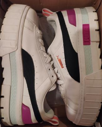 scarpe sportive da donna con marchio