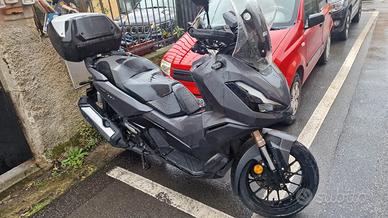 Honda ADV 350