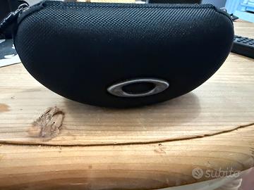 Custodia Porta occhiali da dole Oakley ACTUATOR